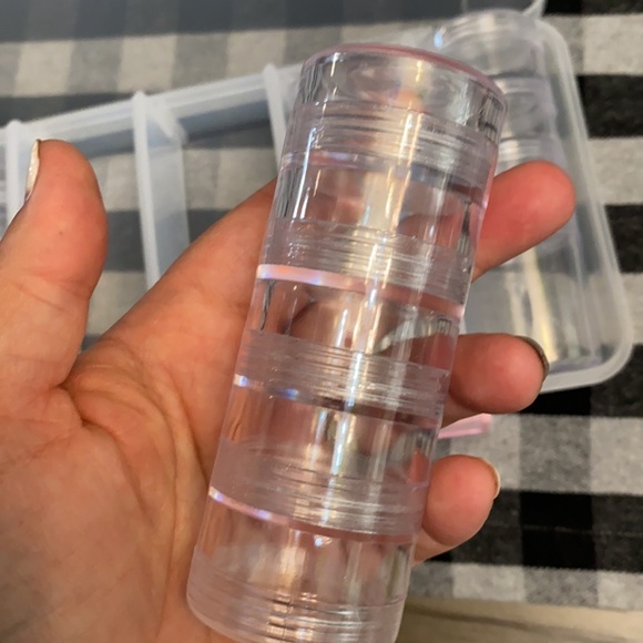 Organizer/compartments - Picture 5 of 6